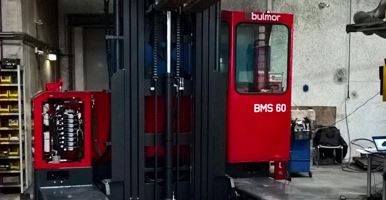 電動液壓閥使叉車快速，靈活，高效